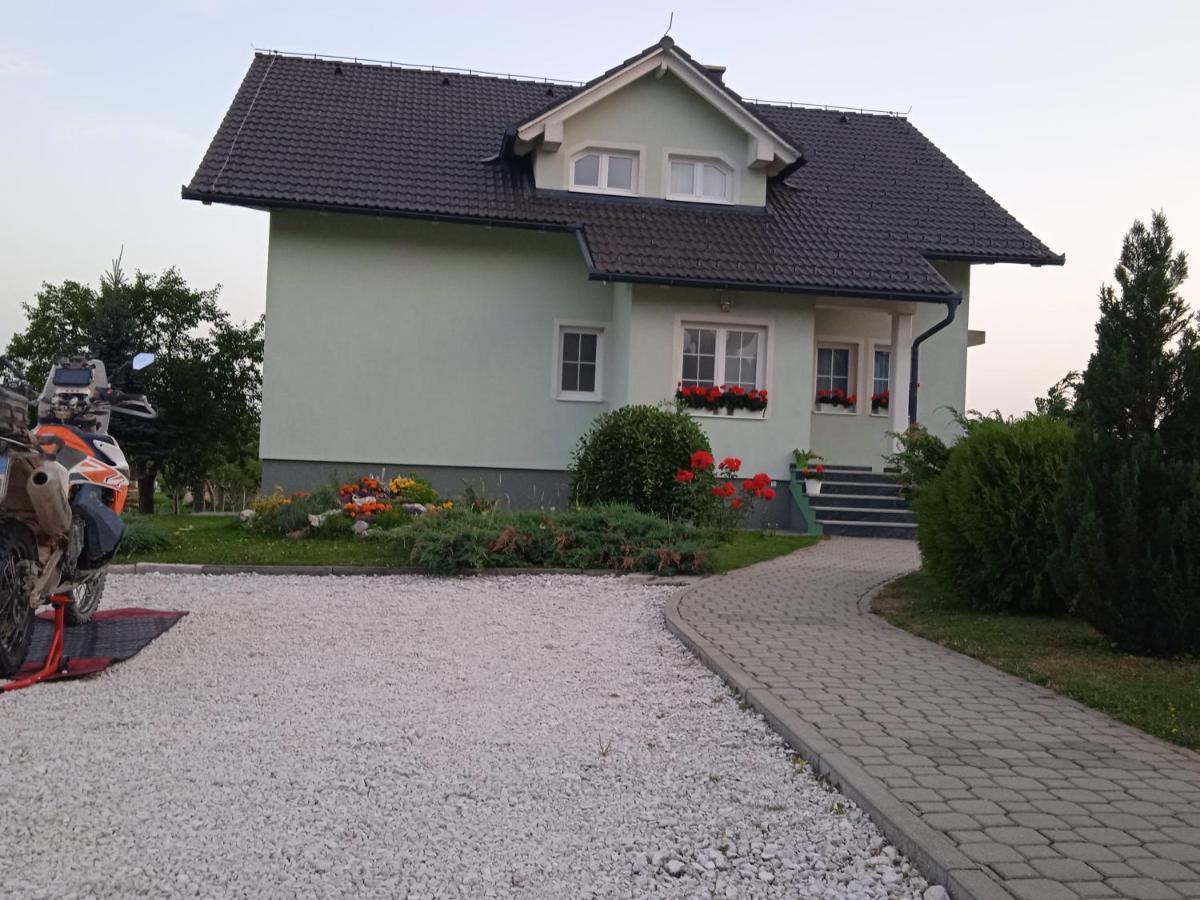 Apartman M. Rados Kupres  Buitenkant foto