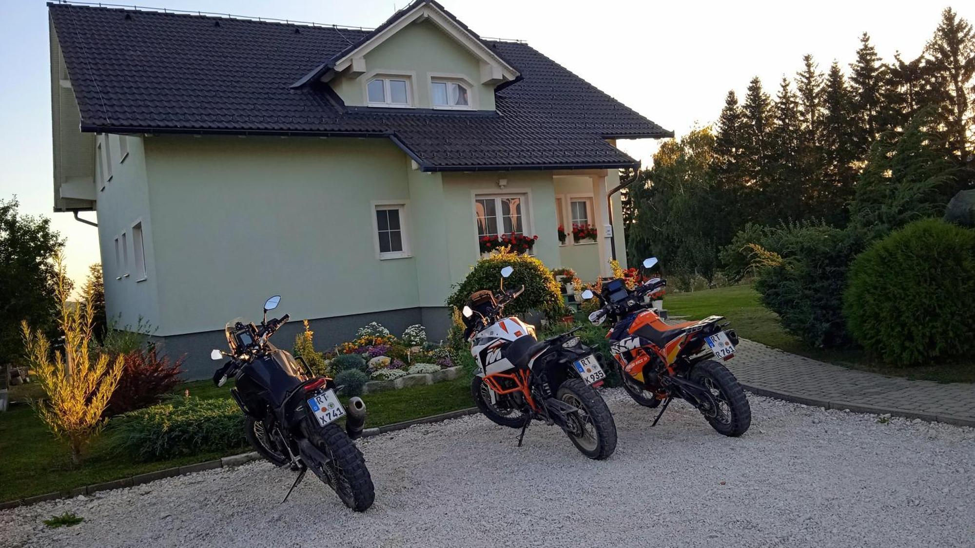 Apartman M. Rados Kupres  Buitenkant foto